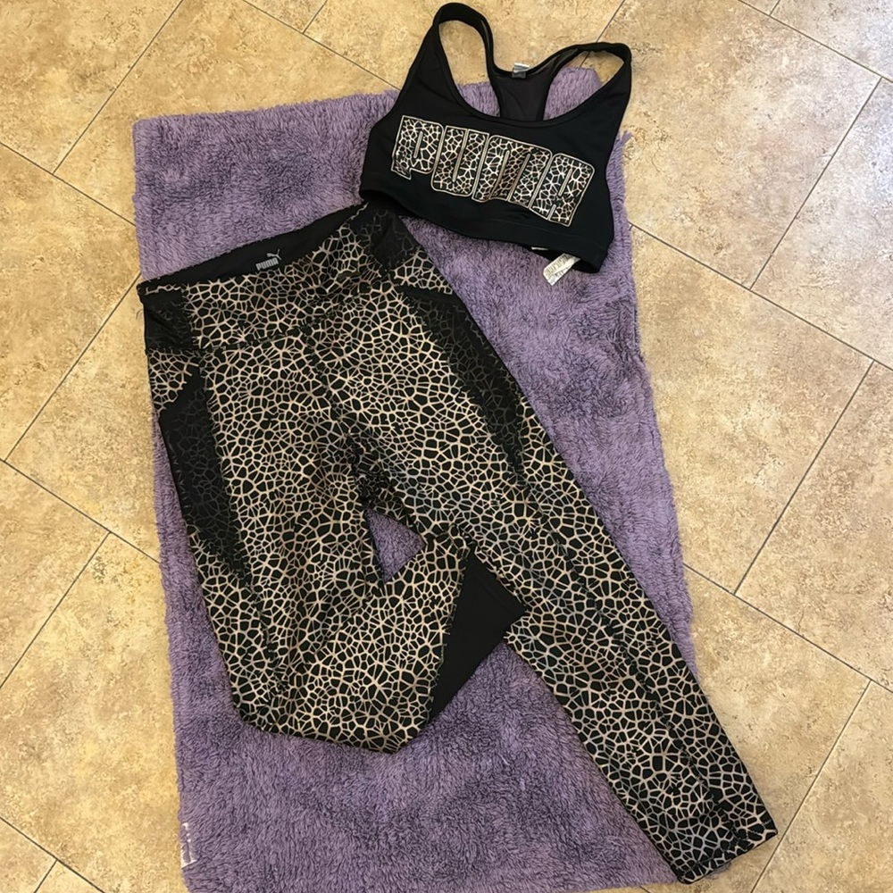 Puma AOP Gold Foil Leggings Workout Set